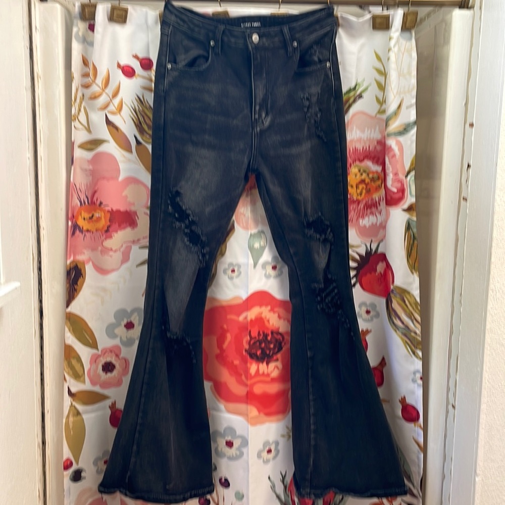 Almost famous, Size 7 worn once